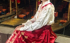 刘耀文别顶哪儿